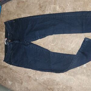 CABI DARK WASH JEANS